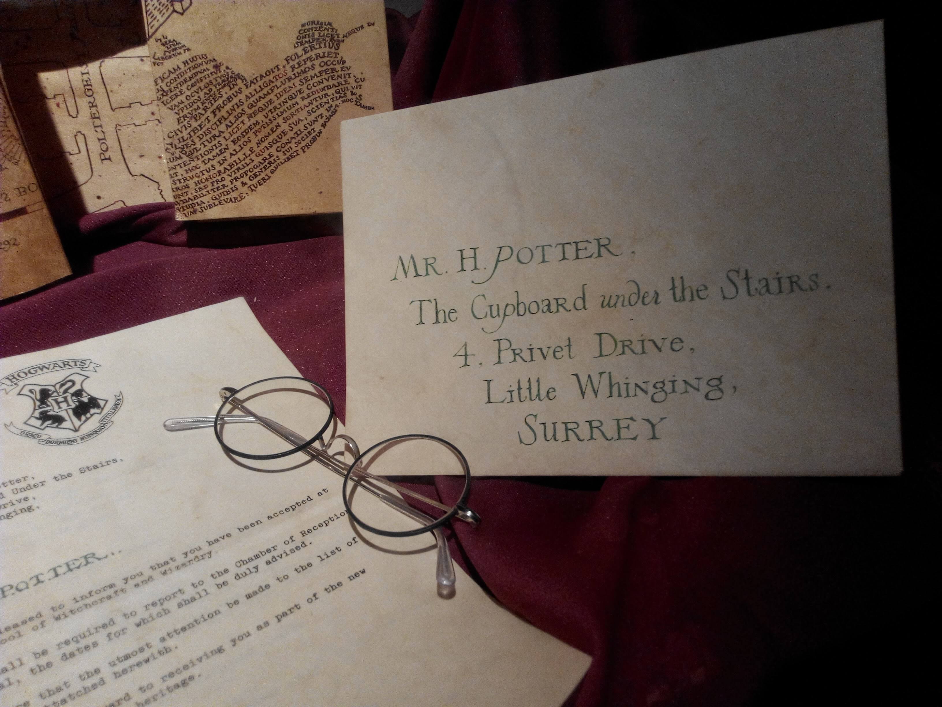 Harry Potter glasses and letter